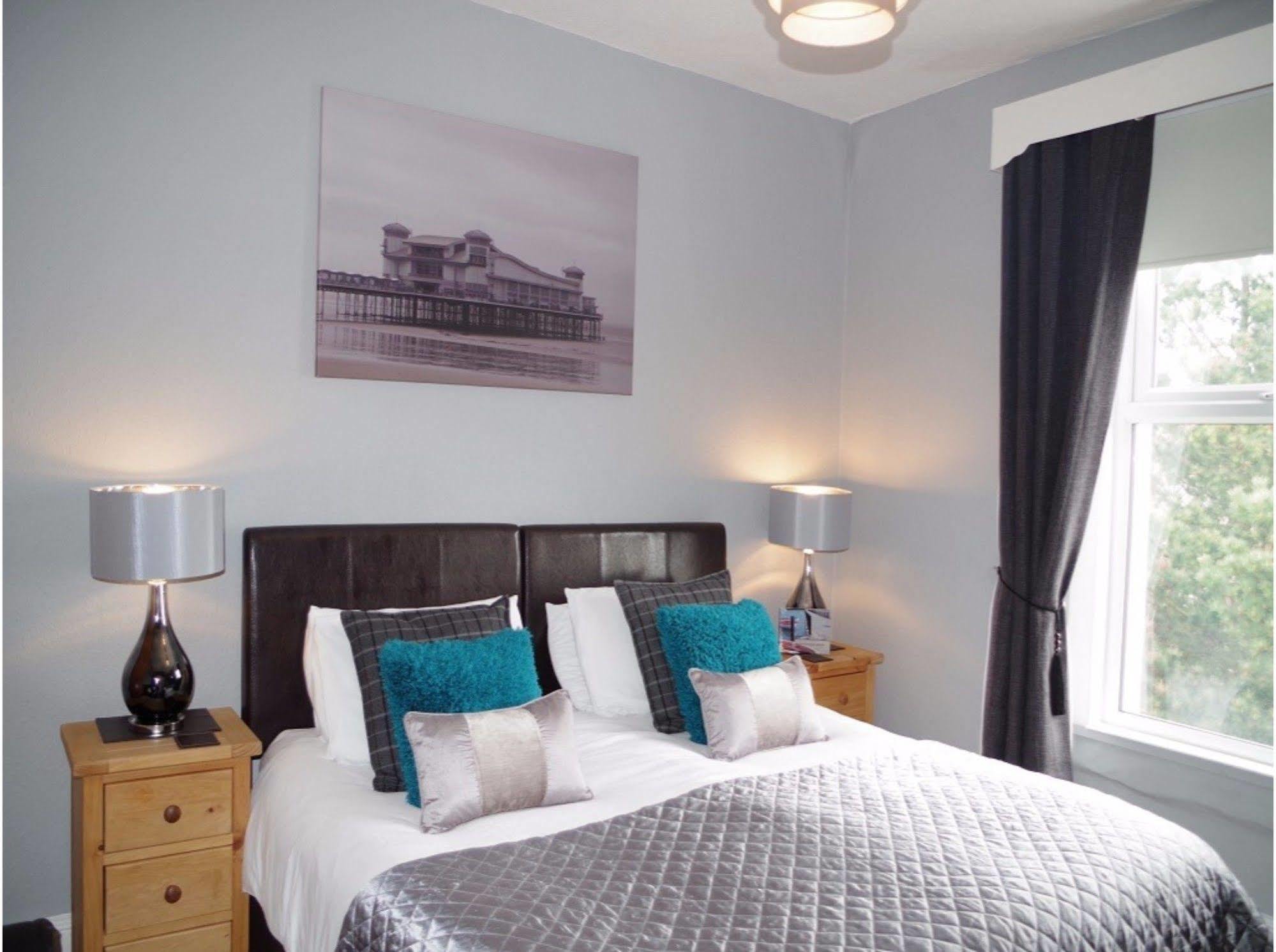 Sarnia Guest House (Adults Only) ويستون سوبر مير المظهر الخارجي الصورة